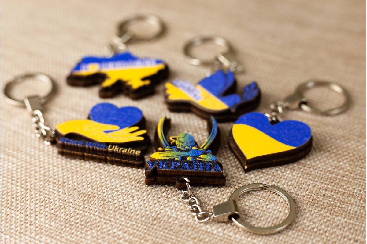 Брелоки кольорові Голуб