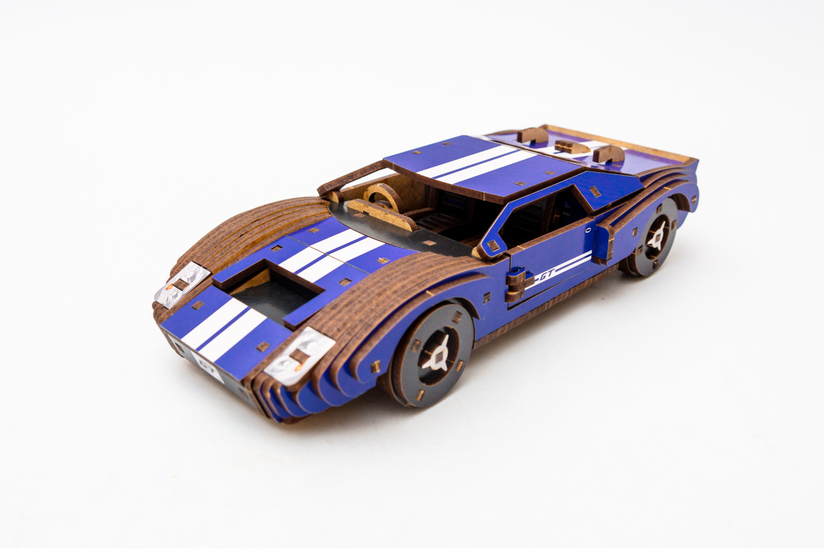 Дерев’яний 3D конструктор «Fast car Gt»