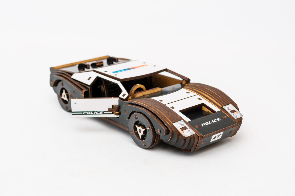 Дерев’яний 3D конструктор «Fast car Gt»