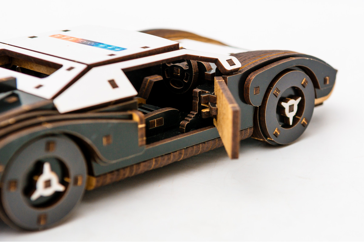 Дерев’яний 3D конструктор «Fast car Gt»