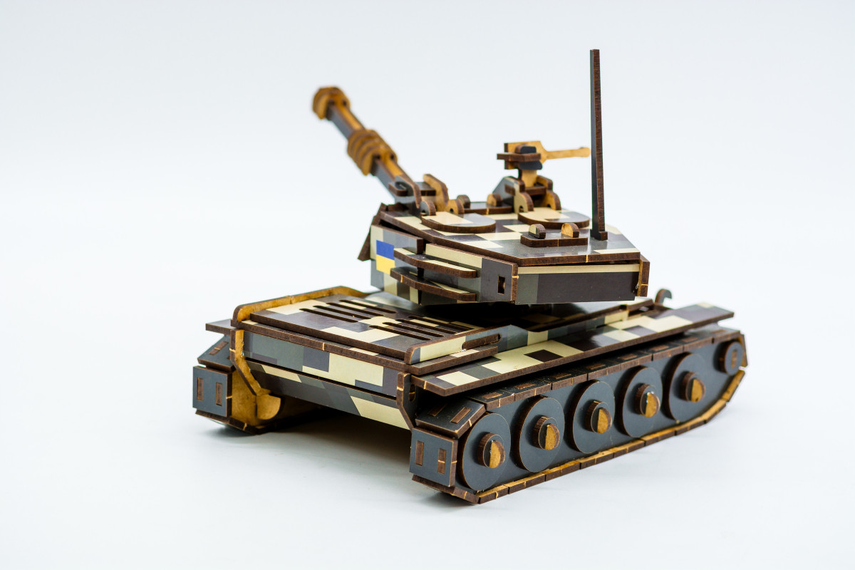 Дерев'яний 3D конструктор "Танк"