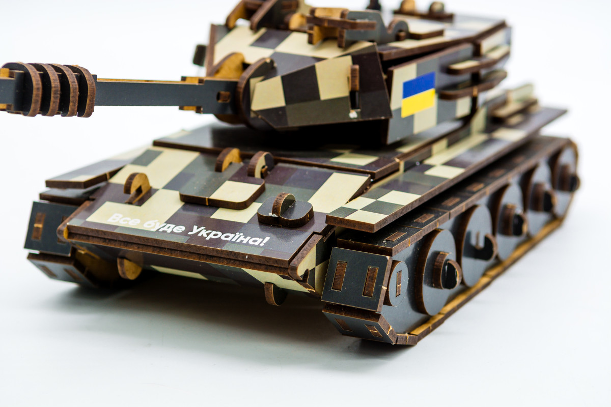 Дерев'яний 3D конструктор "Танк"