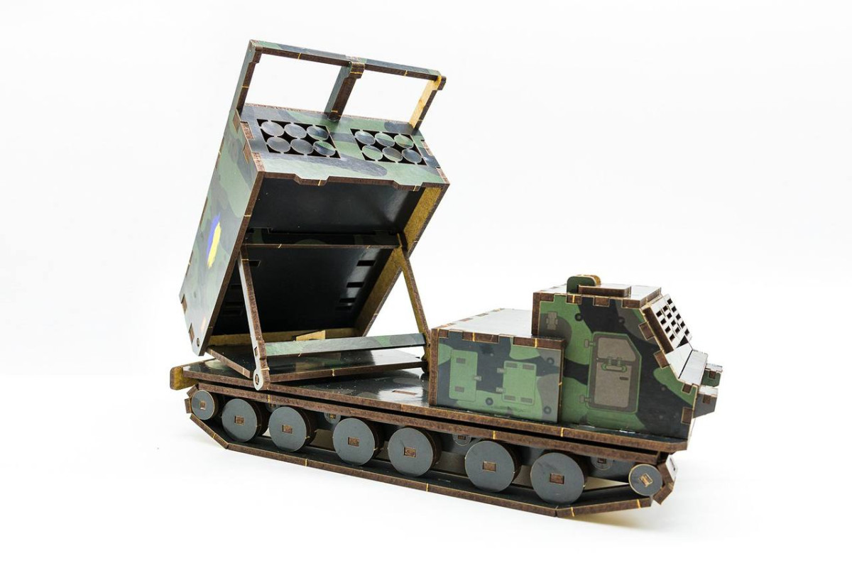 Дерев'яний 3D конструктор "М270" 