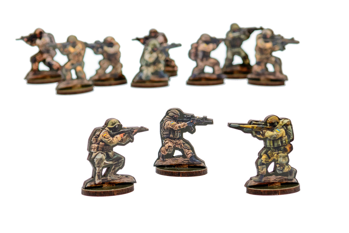 Набір фігурок з дерева "Солдатики"