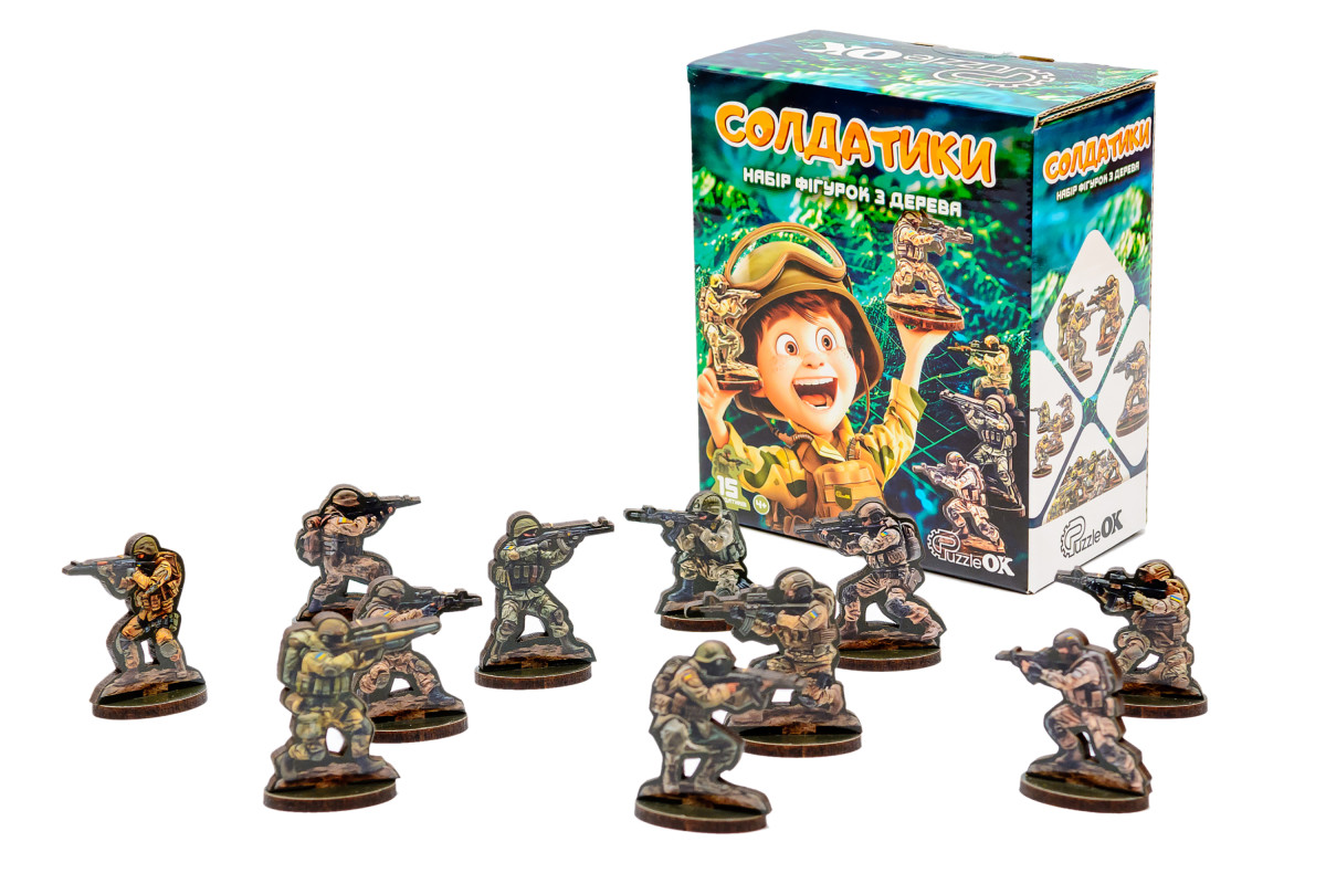 Набір фігурок з дерева "Солдатики"