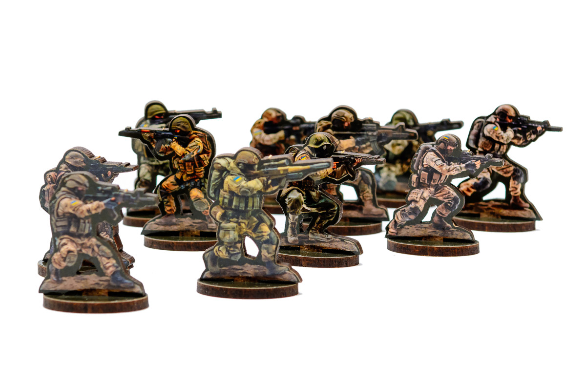 Набір фігурок з дерева "Солдатики"