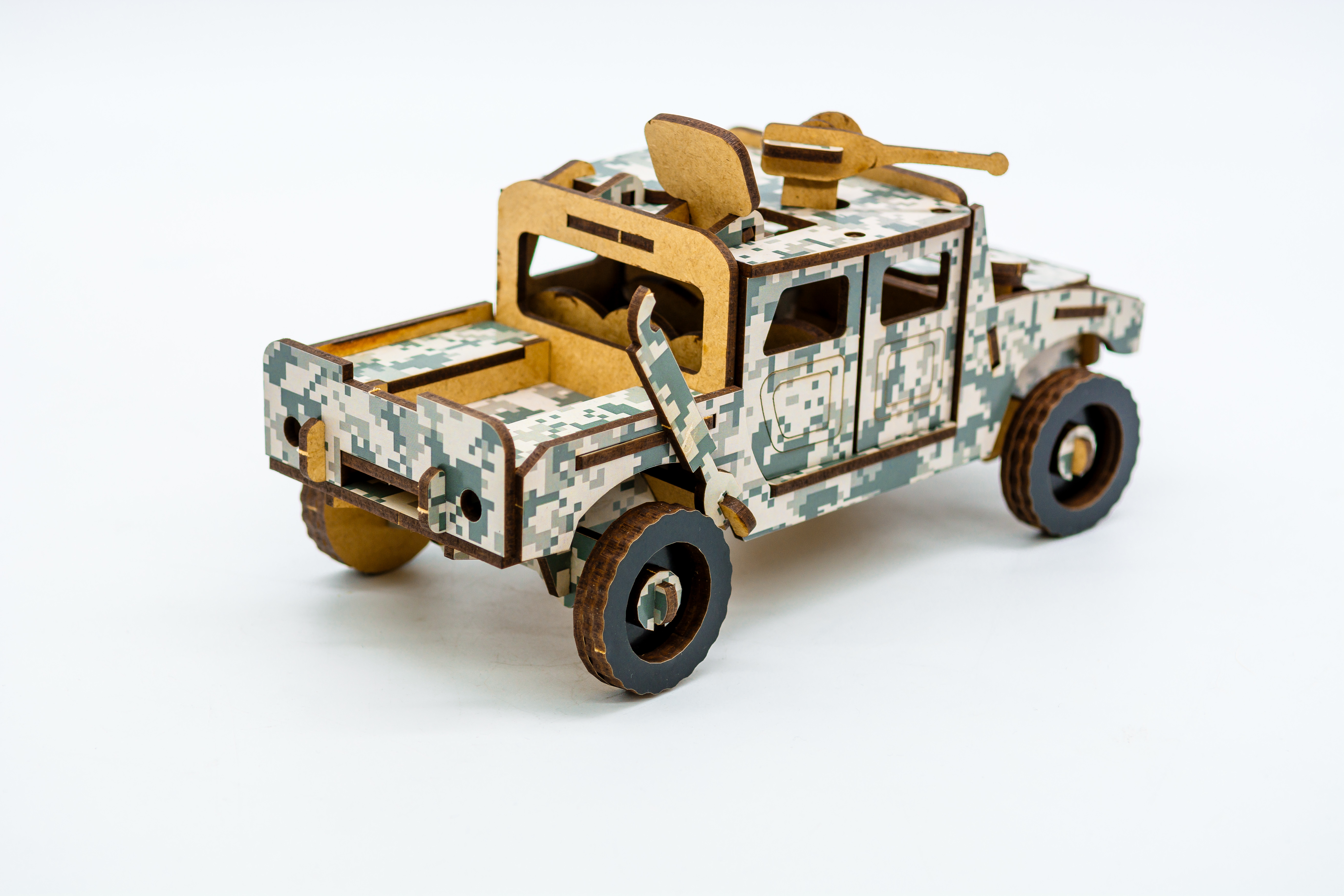 Дерев’яний 3D конструктор "Хамер" Дерев’яний 3D конструктор "Хамер"