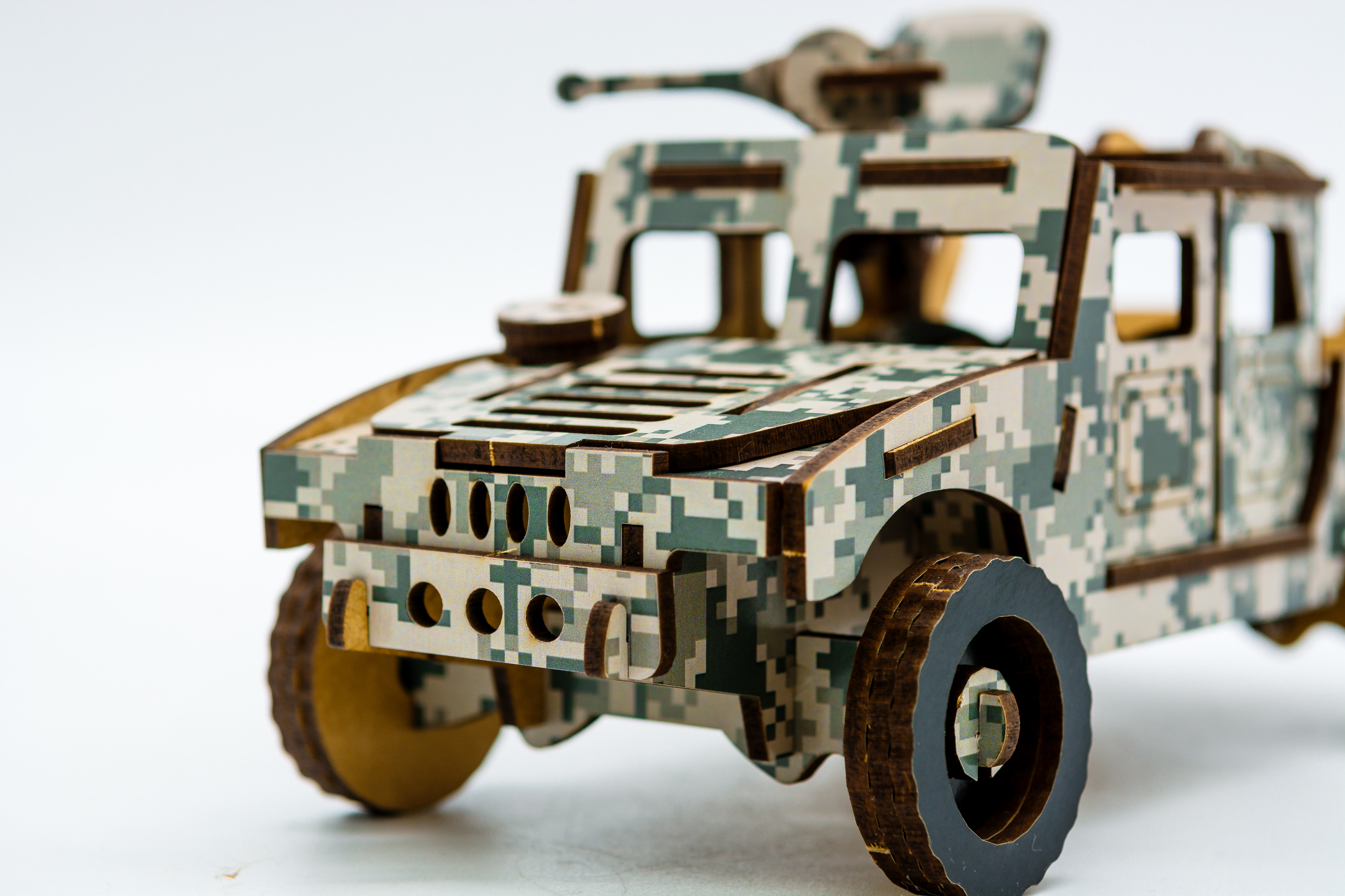 Дерев’яний 3D конструктор "Хамер" Дерев’яний 3D конструктор "Хамер"