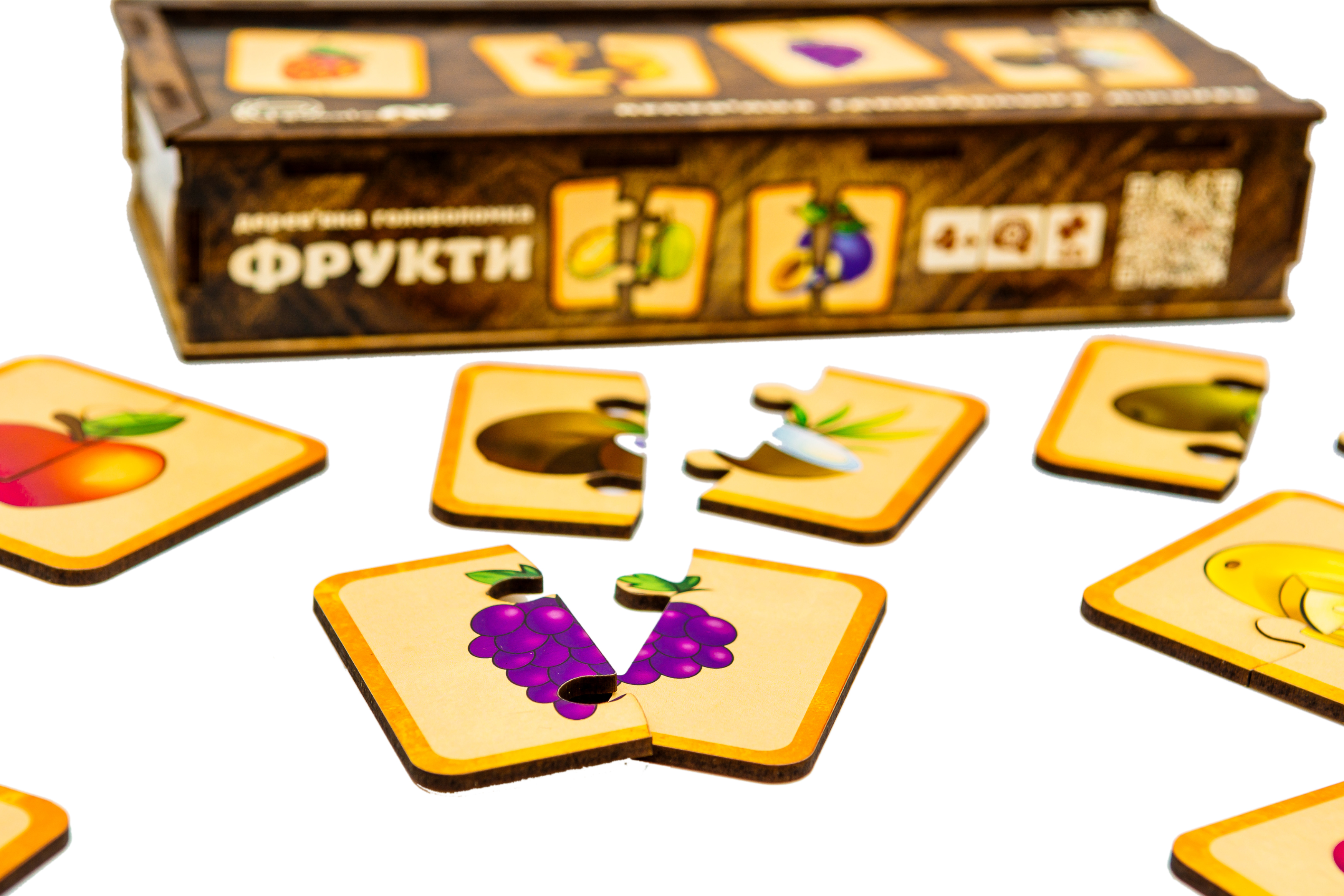 Дерев'яна головоломка "Фрукти" для дітей від 3 років Дерев'яна головоломка "Фрукти" для дітей від 3 років